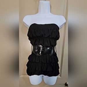 Brand unknown.  Bubble/ruched/ruffle tube top with belt.  Size Medium